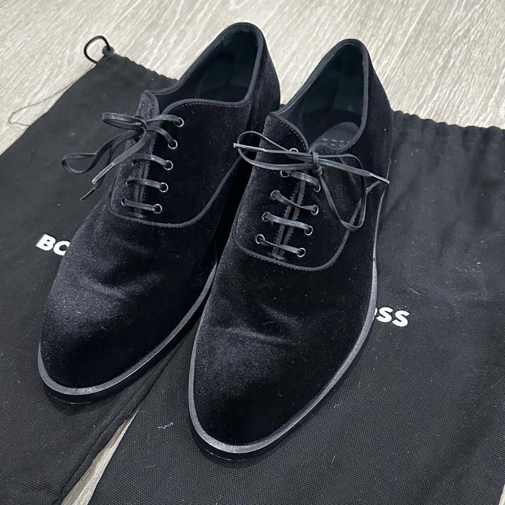 Boss Men's Black Velvet Oxfords